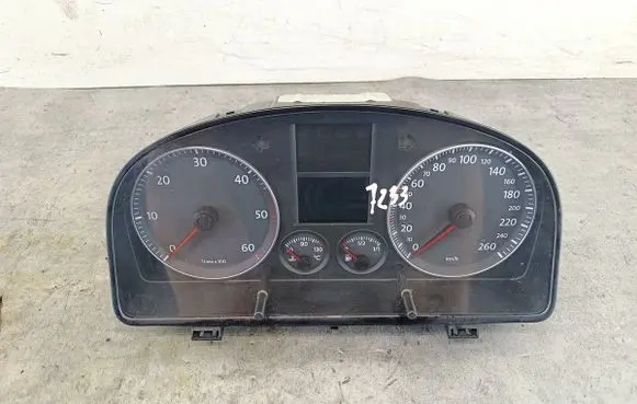 Volkswagen Touran I Speedometer (instrument cluster)
