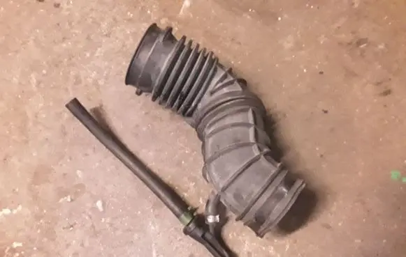 Volvo V70 Intercooler hose/pipe 30636828