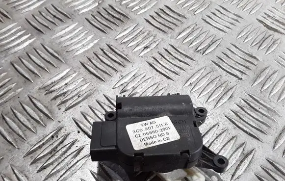 Skoda Yeti (5L) Air flap motor/actuator 3C0907511R