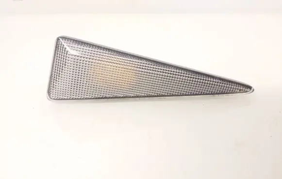 Renault Scenic II - Grand scenic II Front fender indicator light 82000271516