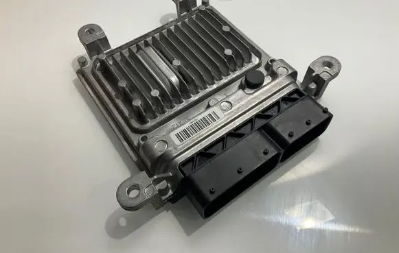 Mercedes-Benz E W212 Engine control unit/module A6519007500 28336101 A0064461540