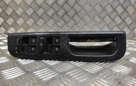 Volkswagen Golf IV Electric window control switch 1J4959857 F005S00011