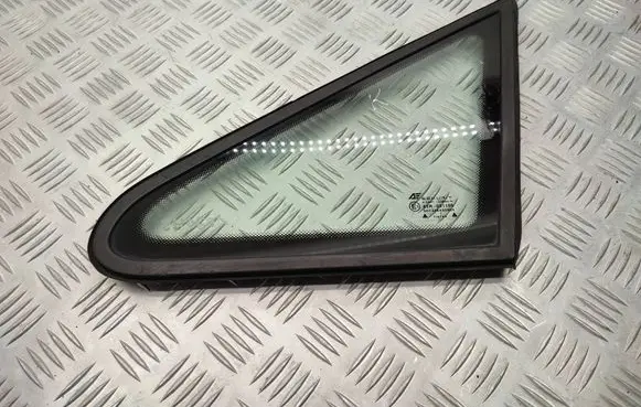 Volkswagen Sharan Front triangle window/glass 43R001100