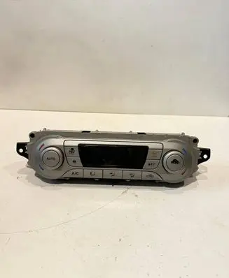 Ford Focus Climate control unit 7M5T18C612CE W2NA13389