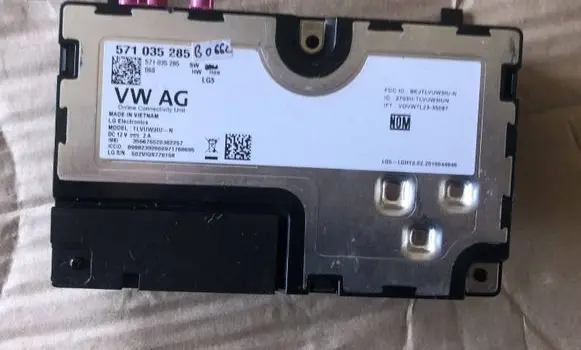 Volkswagen Tiguan Bluetooth control unit module 571035285B 5T1035206