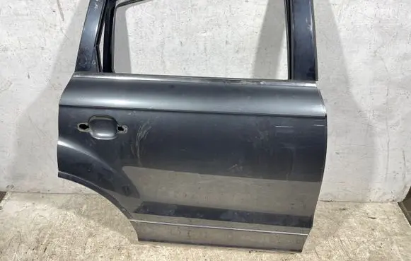 Rear door