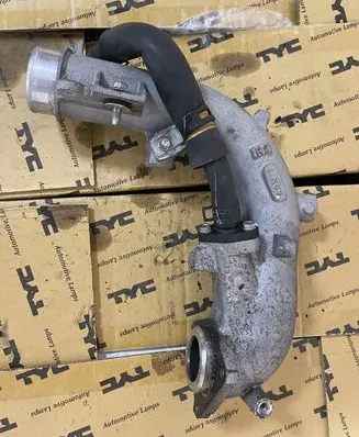 Mazda CX-7 Intercooler hose/pipe