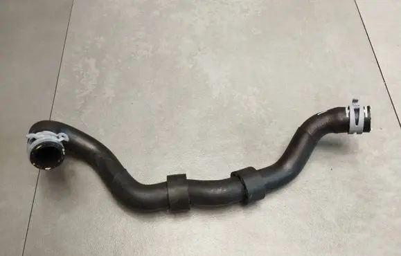 Audi Q4 Sportback e-tron Engine coolant pipe/hose 1EA121449J