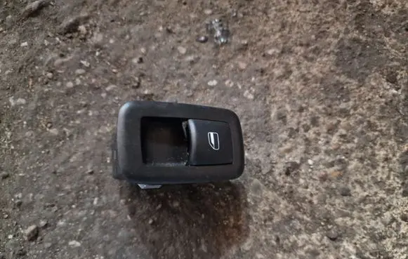Dodge Journey Electric window control switch
