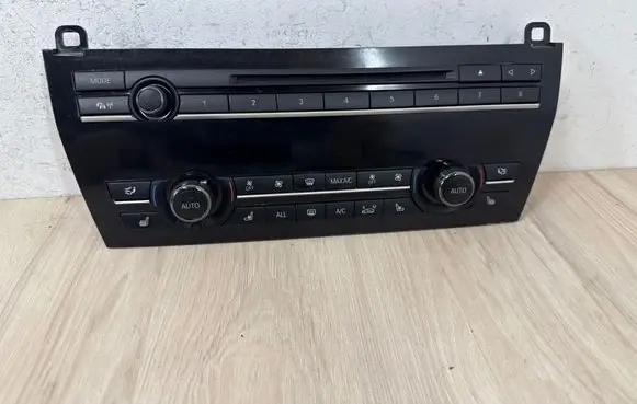 BMW 7 F01 F02 F03 F04 Climate control unit 9306184 05102012 0001247500
