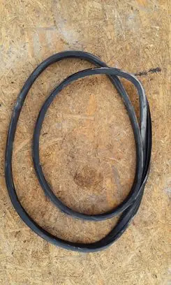 Front door rubber seal