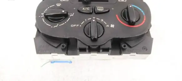 Peugeot 206 Climate control unit