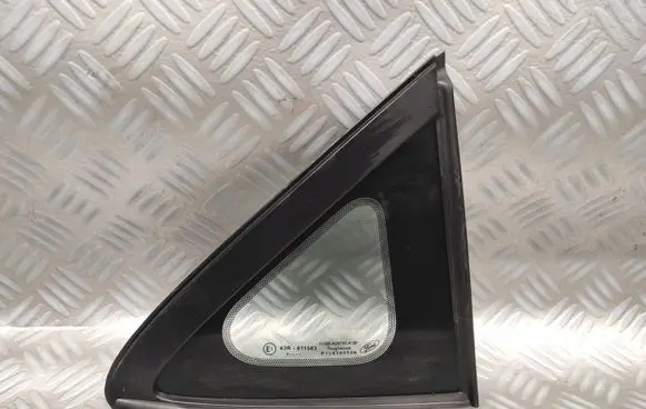 Ford Fiesta Front triangle window/glass SZYBKAFIESTAMK8