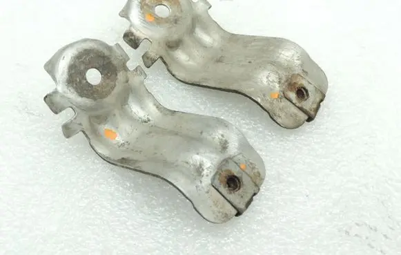 BMW 3 F30 F35 F31 Muffler mount bracket/holder 51757241820 7241820