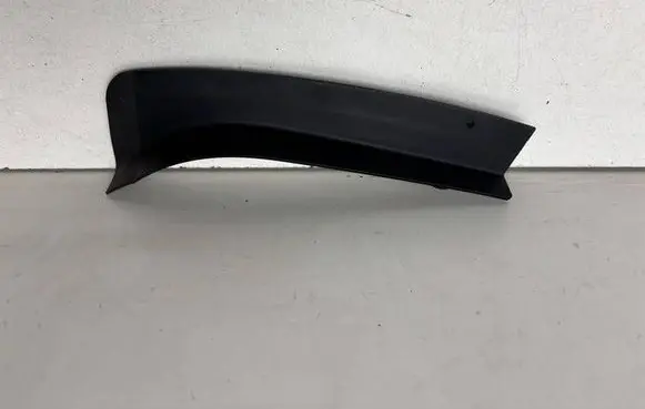 Skoda Octavia Mk3 (5E) Rear/tail light trim molding 5E5945312A
