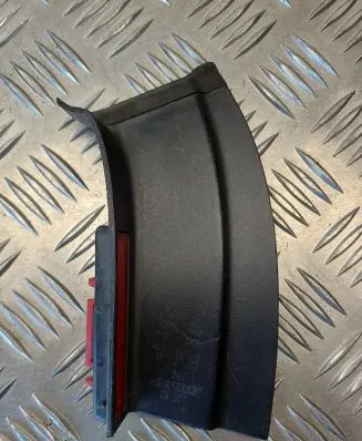 Volkswagen PASSAT B6 Rear/tail light trim molding 3C9945312A