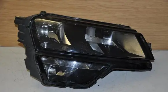 Skoda Karoq Headlight/headlamp 57C941016A