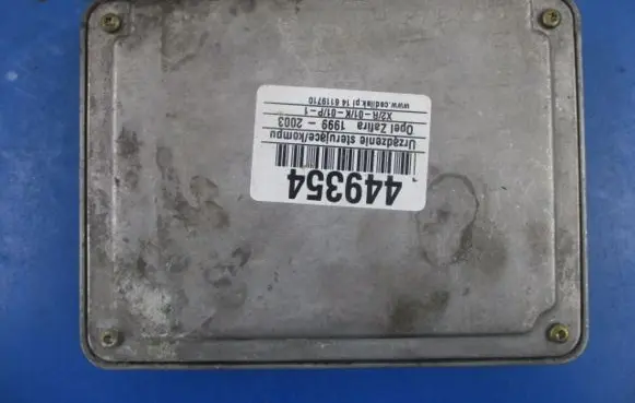 Opel Zafira A Engine control unit/module ECU 24417169