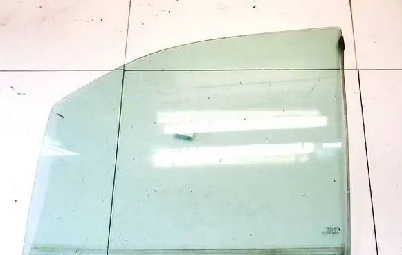 Fiat Scudo Front door window glass four-door dot39as2m34