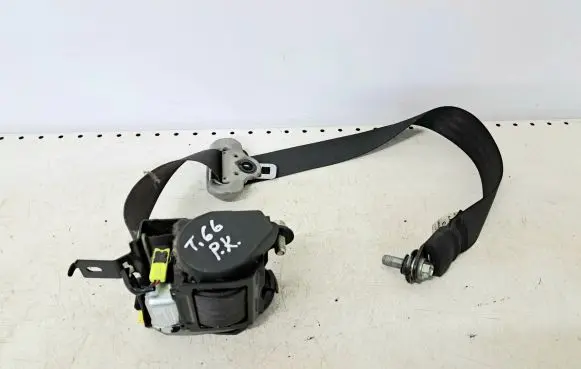 Honda Accord Front seatbelt