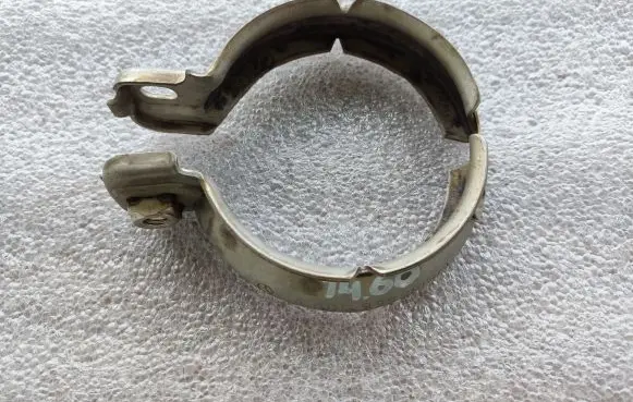 Mercedes-Benz E C207 W207 Muffler pipe connector clamp A0009958902