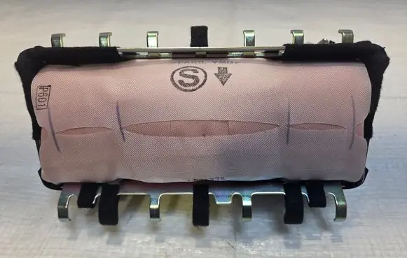 Peugeot iOn Passenger airbag 1632600480