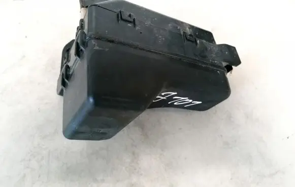 Toyota Corolla E120 E130 Fuse box set