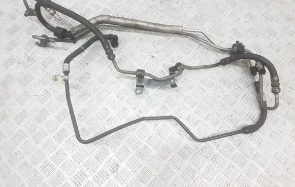 Volvo S80 Power steering hose/pipe/line 31340288
