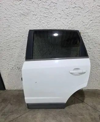 Opel Antara Rear door 