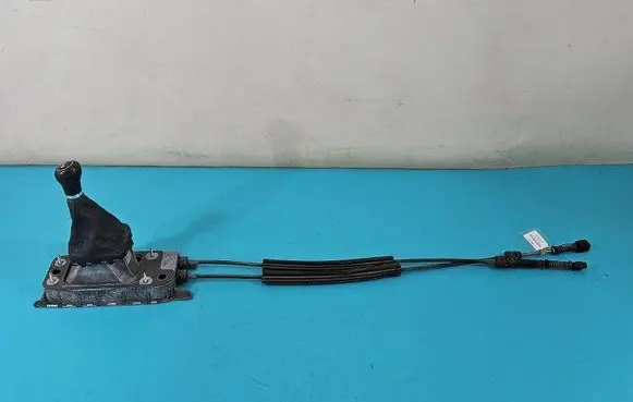 Gear shift cable linkage