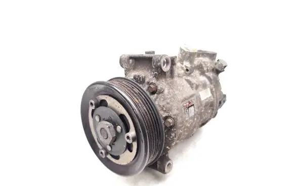 Volkswagen PASSAT B8 Air conditioning (A/C) compressor (pump) 5Q0820803F