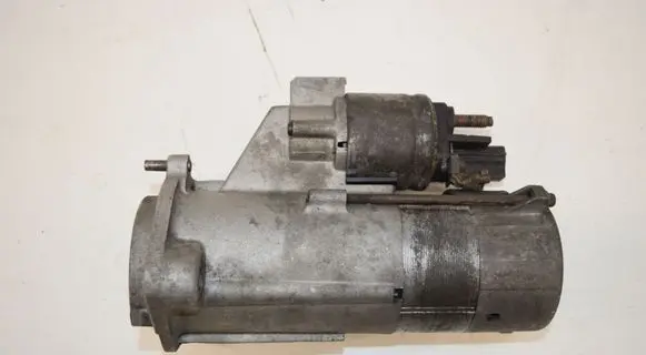 Audi A4 S4 B7 8E 8H Starter motor 068911024H 068911024L