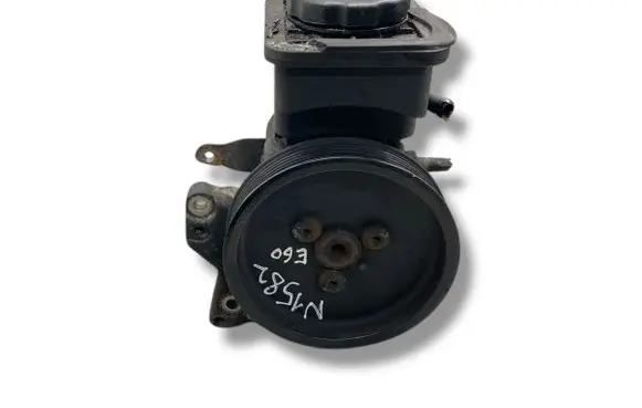 BMW 5 E60 E61 Power steering pump 7693974101 6760956010 6760056010