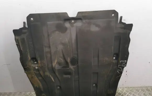 Renault Megane IV Engine splash shield/under tray 758909807R