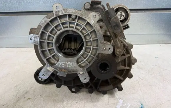 Peugeot 3008 I Rear differential 9677814680