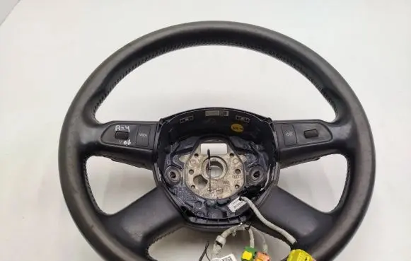 Audi A4 S4 B7 8E 8H Steering wheel