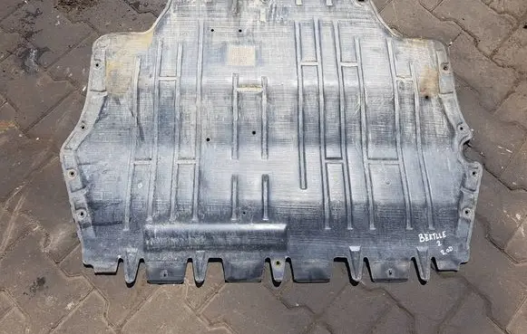 Volkswagen Beetle A5 Engine splash shield/under tray 5C0825237BIAUTOPI 5C0825237B