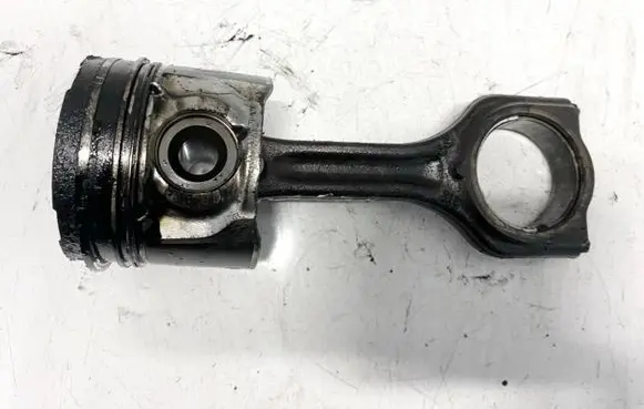 Volvo S60 Piston with connecting rod 619q
