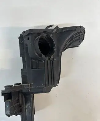 Peugeot 308 Intake resonator 9689014180 100453