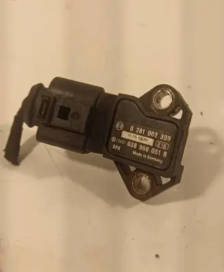 Volkswagen PASSAT B6 Air pressure sensor 038906051B 0281002399