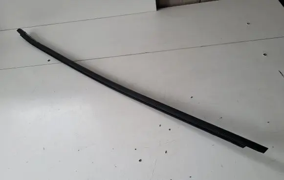 Opel Crossland X Front door trim (molding) 