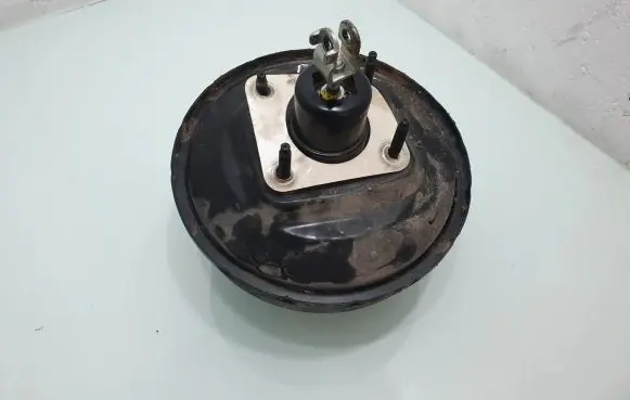 Honda FR-V Brake booster