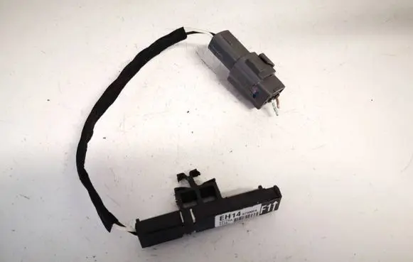Mazda CX-7 Sensor eh14676n0a