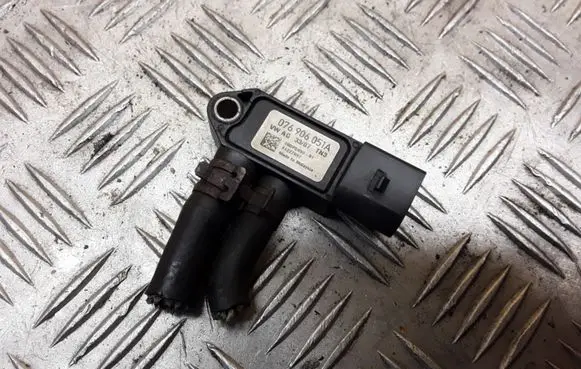 Volkswagen Crafter Exhaust gas pressure sensor 076906051A 20DPS090 20DPS0900101227097