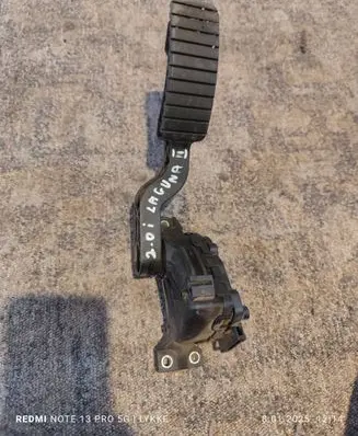 Renault Laguna II Accelerator throttle pedal 8200003392 6PV00811901