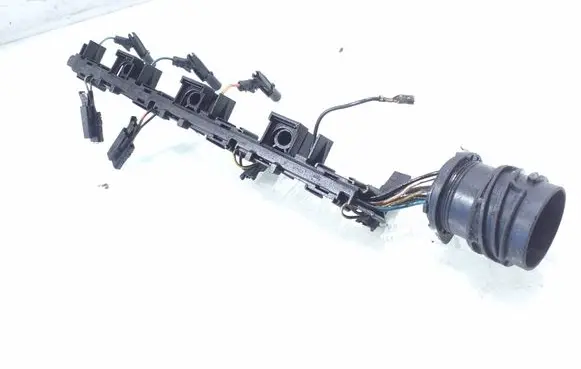 Skoda Octavia Mk2 (1Z) Fuel injector wires 03G971826A