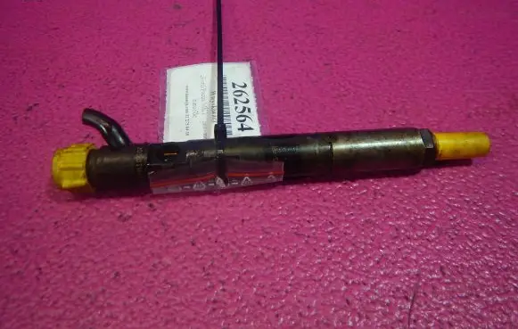 Ford Focus C-MAX Fuel injector 2T1Q9F593AA