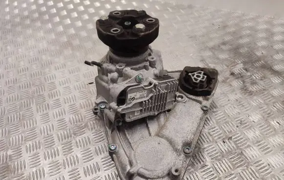 BMW X3 F25 Gearbox transfer box case 27108643151 8643151
