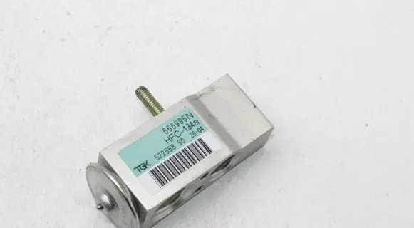 Porsche Boxster 987 Air conditioning (A/C) expansion valve 666995N