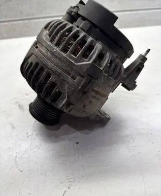 Volkswagen Golf IV Generator/alternator 028903028